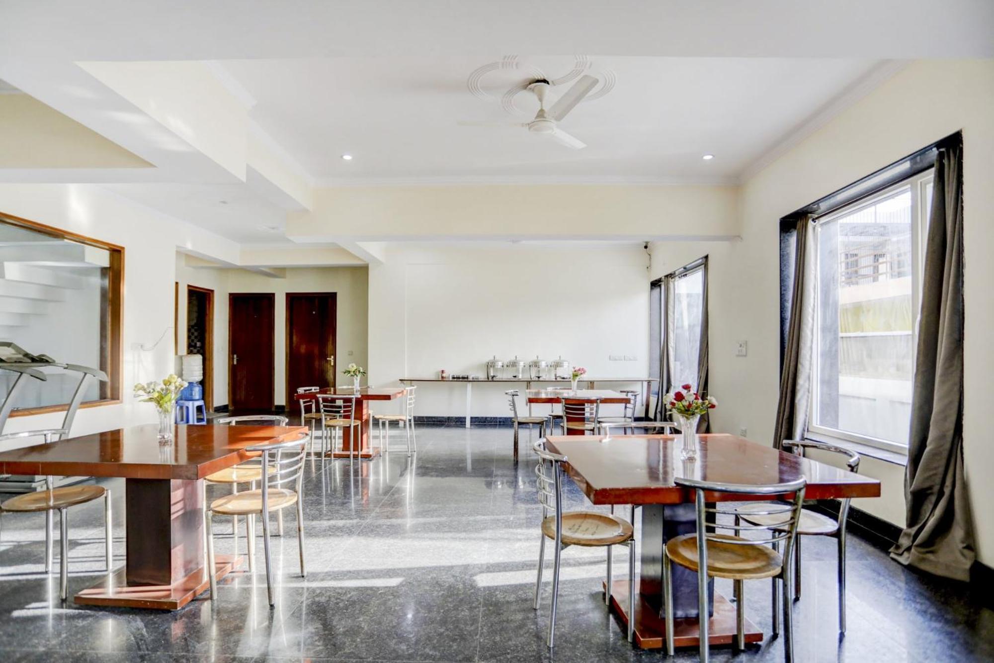Super Town House Hi5 Aditya International Bhubaneswar Exterior photo
