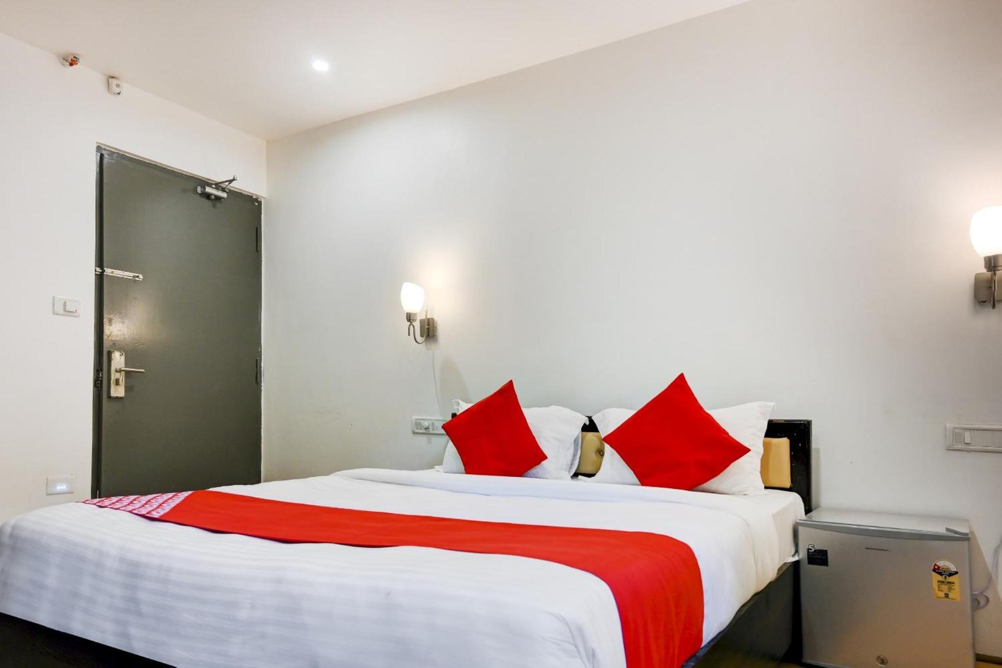 Super Town House Hi5 Aditya International Bhubaneswar Exterior photo