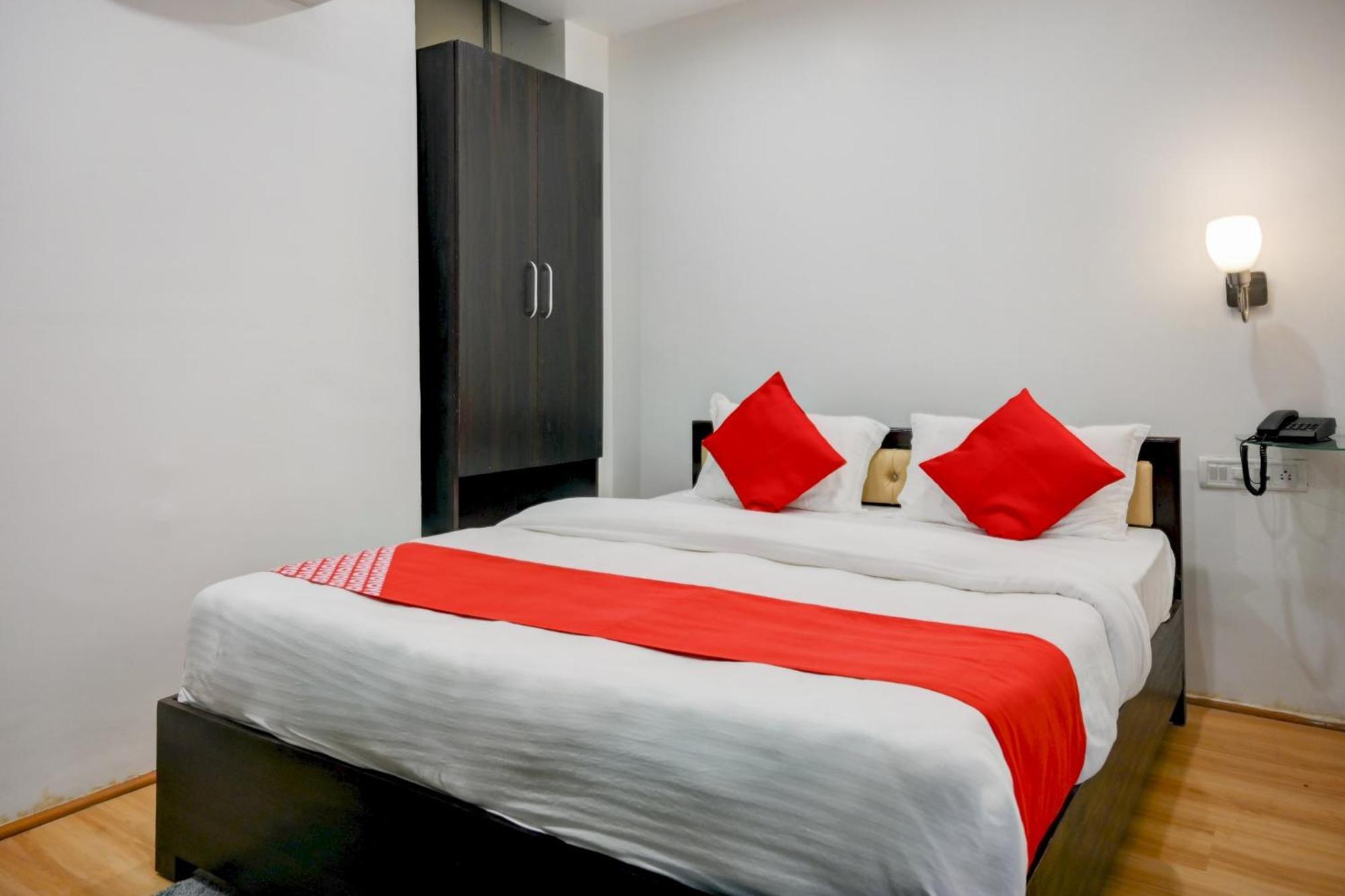 Super Town House Hi5 Aditya International Bhubaneswar Exterior photo